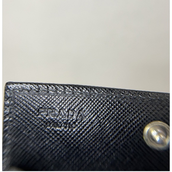 Prada black leather Saffiano card holder with COA - Picture 9 of 11
